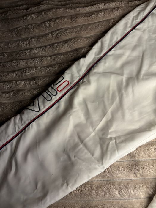 Спортивні білі штани Fila м-л широкі