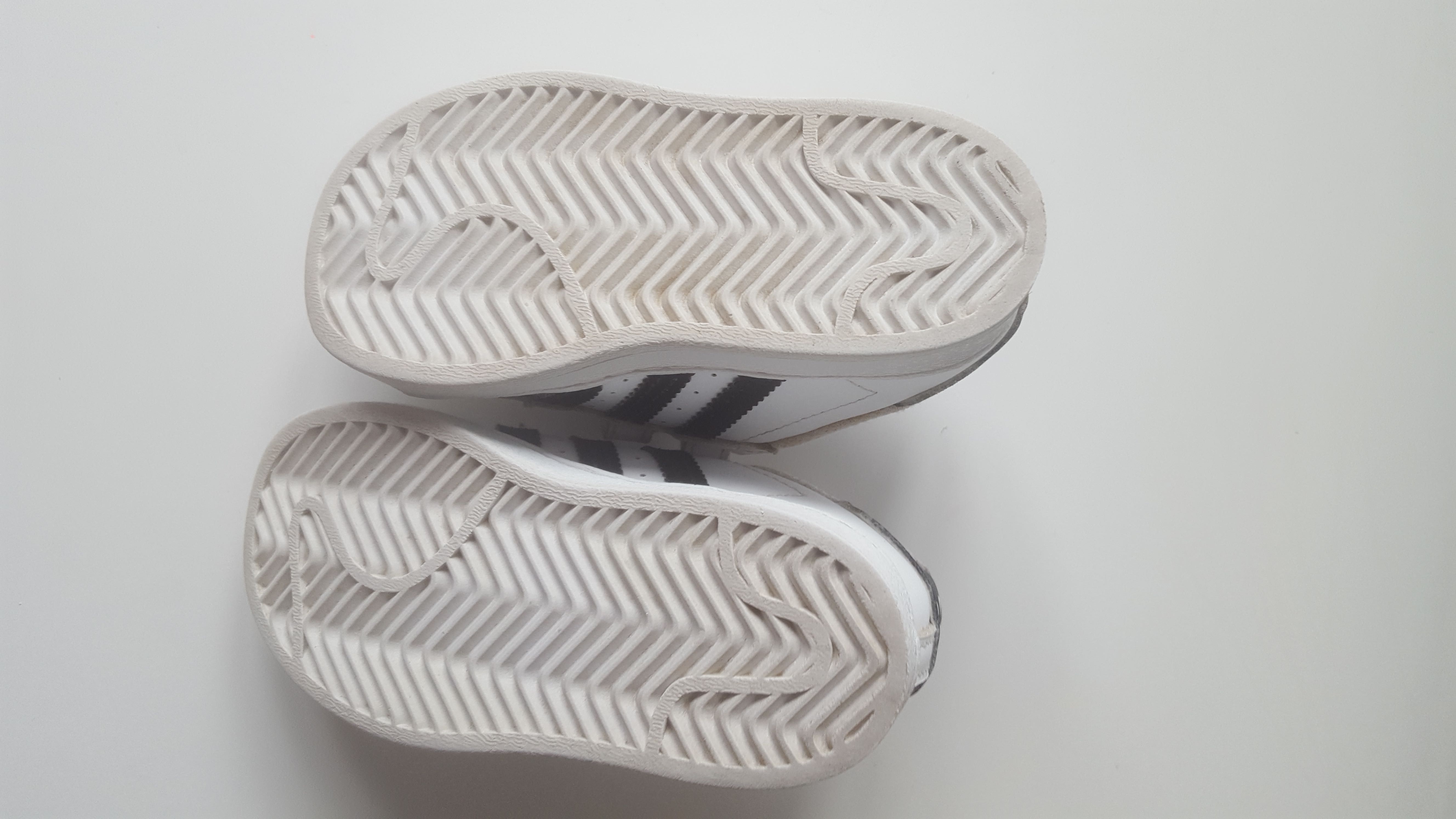 Buty Adidas Superstar rzepy  22 używane