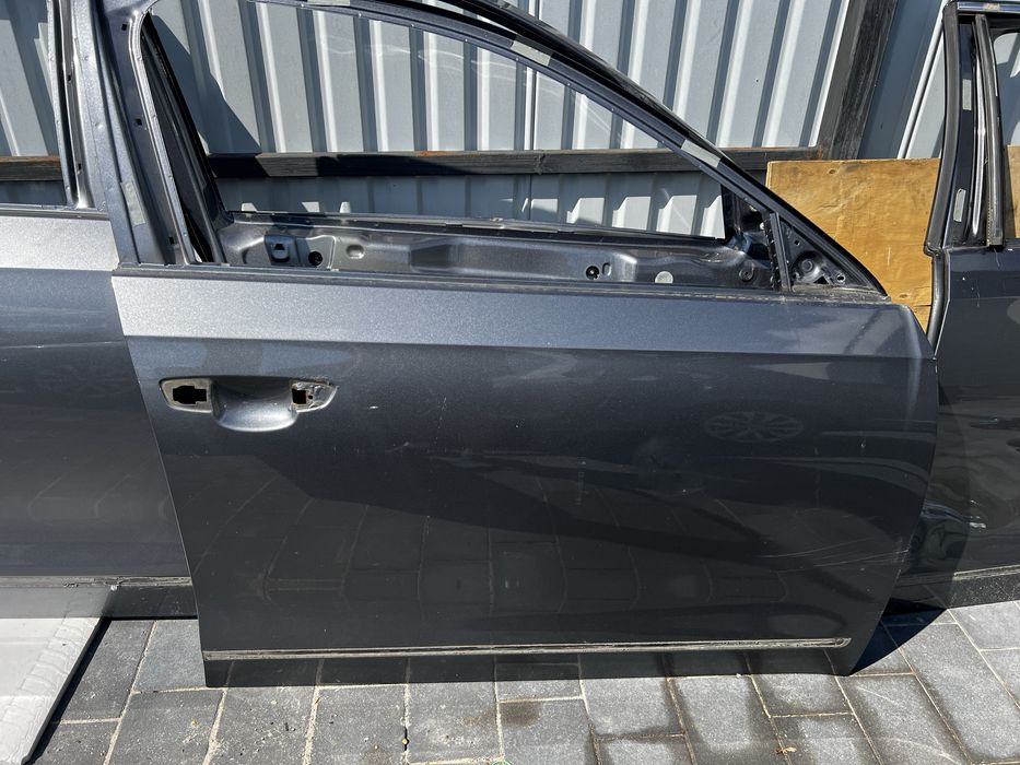 Двері VW Passat B7/B8 USA 2011-2018 NMS