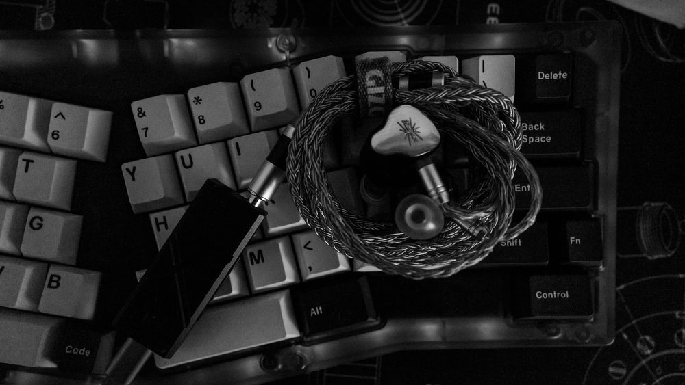 Słuchawki Douszne IEM Kiwi Ears KE4