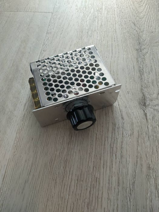 Регулятор потужності 4000 Вт