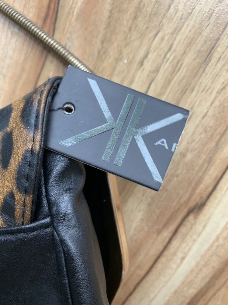 Kardashian Kollection nowa torebka kopertowa