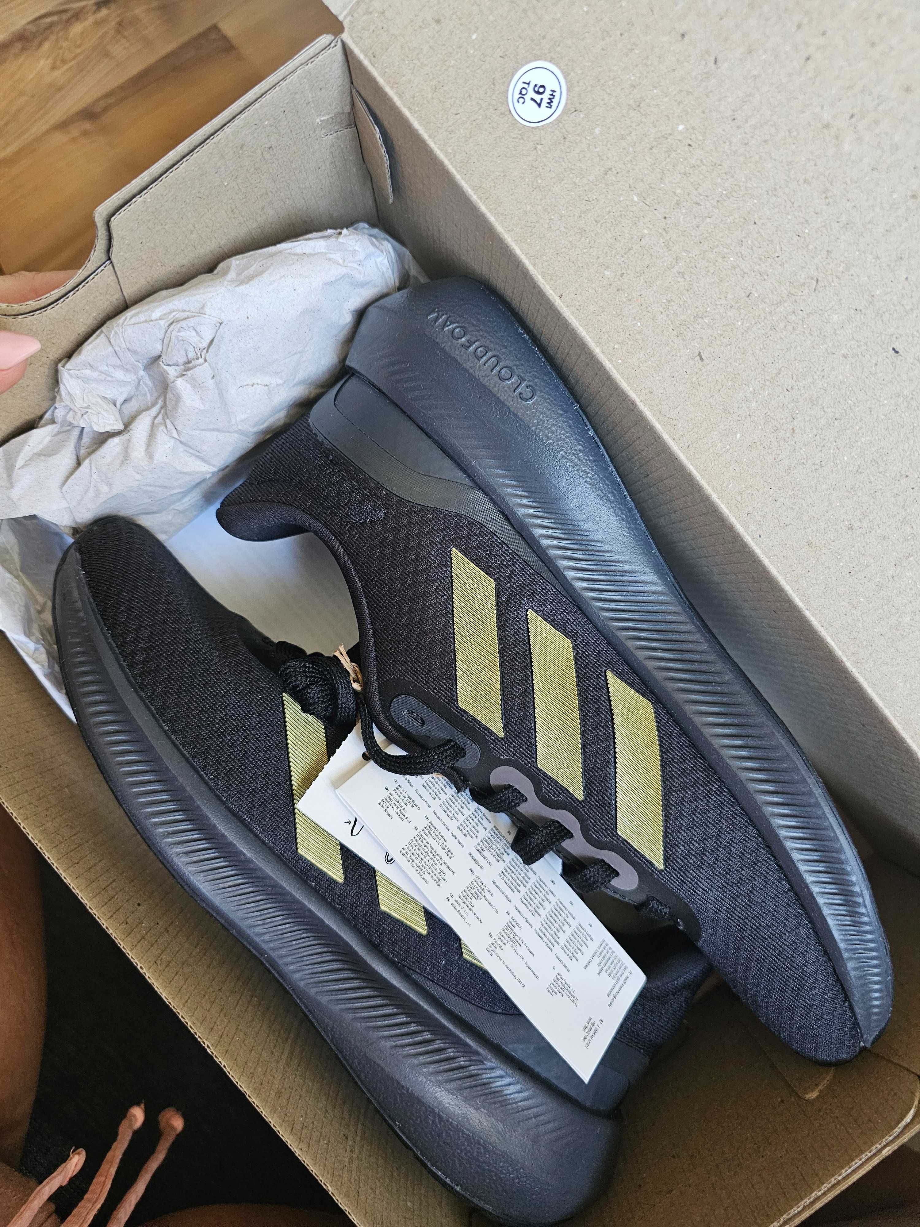 Adidas cloudfoam