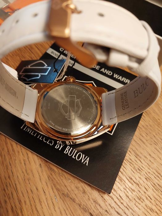 Harley Davidson Bulova Złoty Kryształki Wyjątkowy damski zegarek Nowy