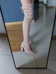 Buty, kozaki, za kolano, na obcasie.