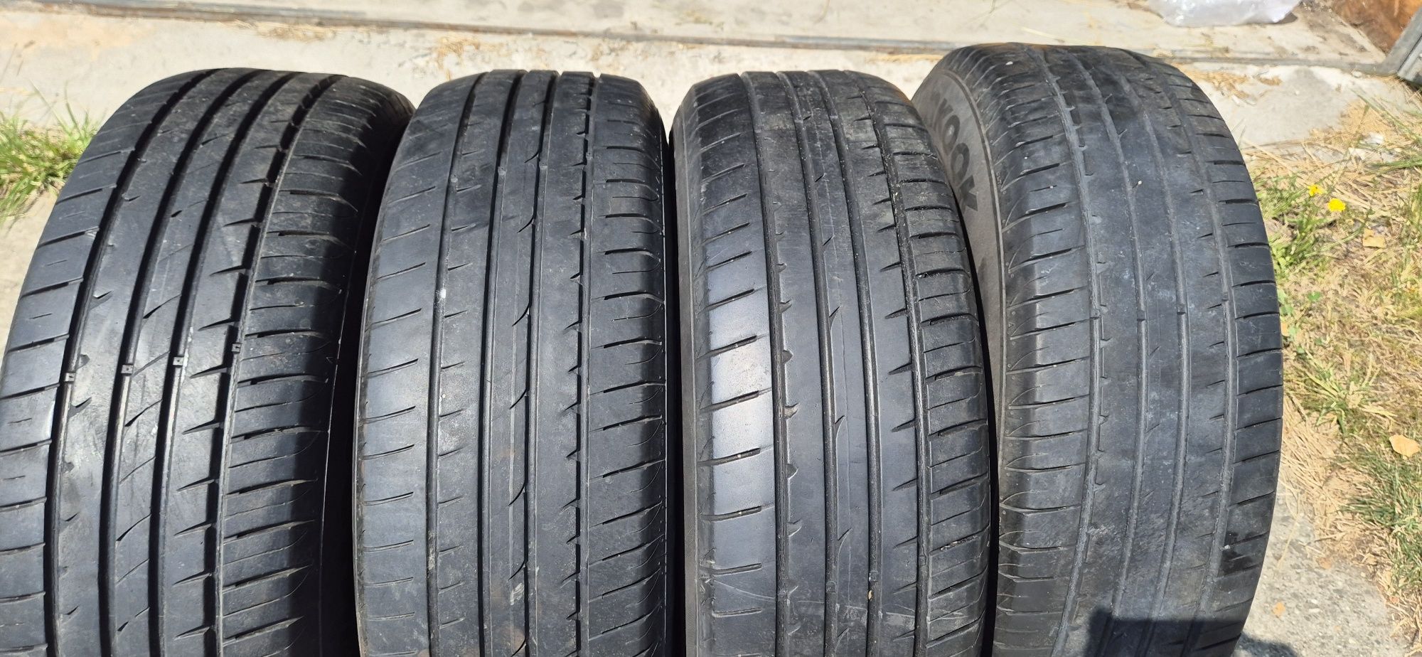 Opony Hankook 215/70 R16