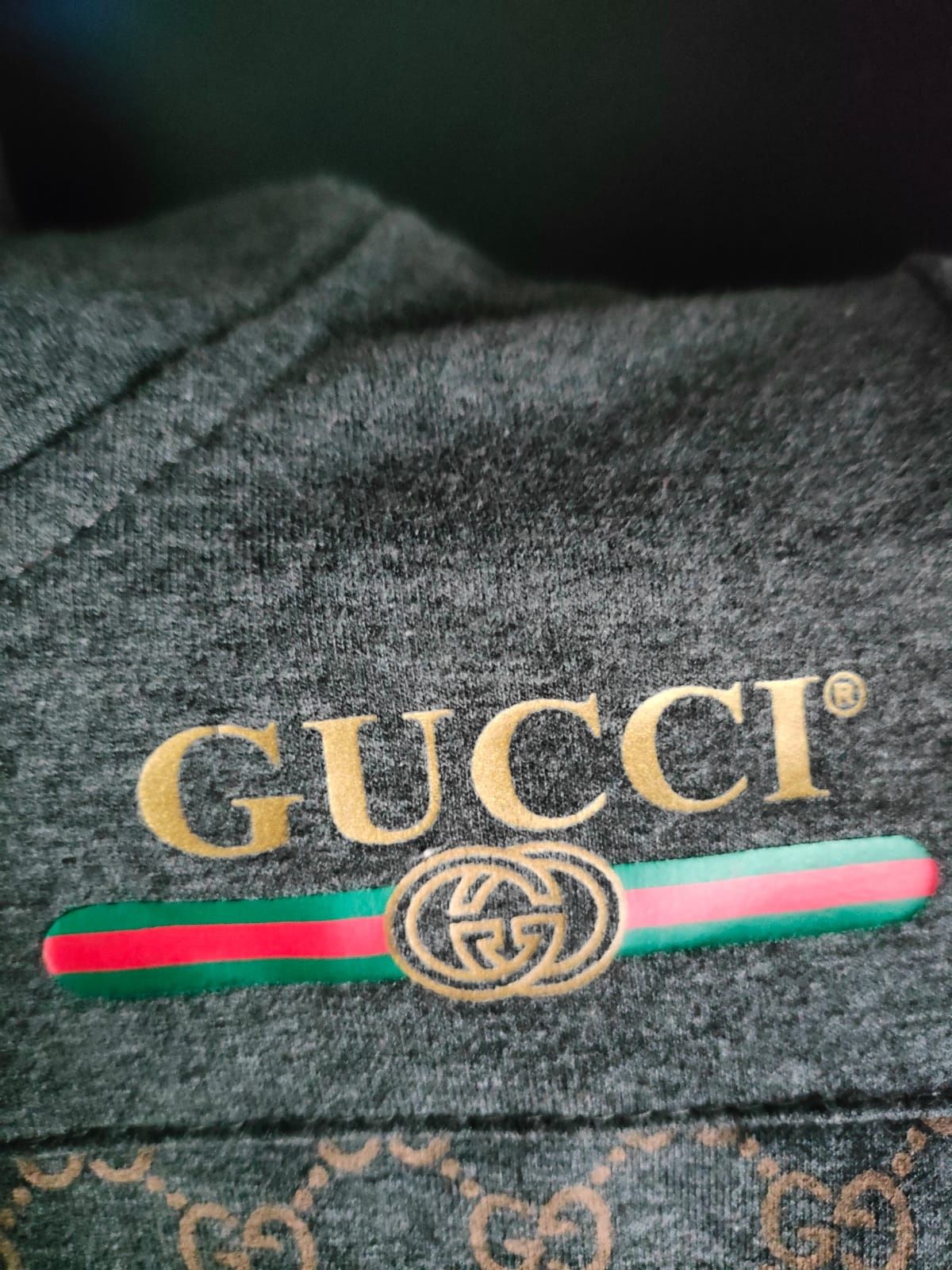 świetna rozpinana bluza GUCCI na wiosnę, stan idealny