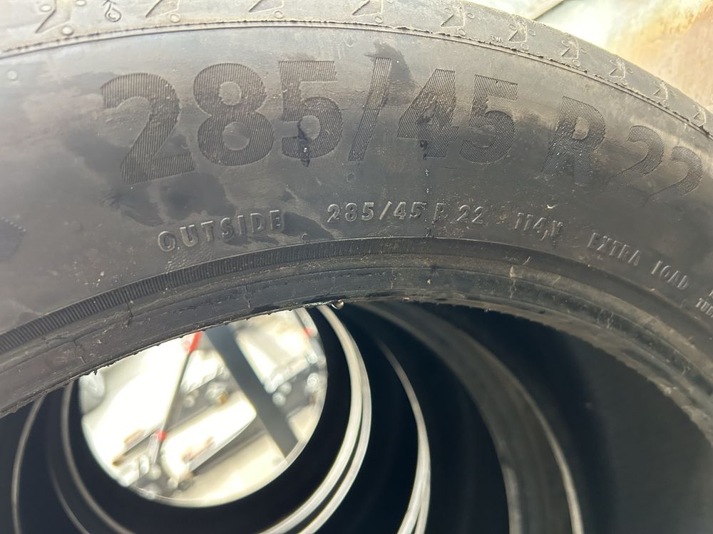 Continental 285/45 R22 + 325/40 R22