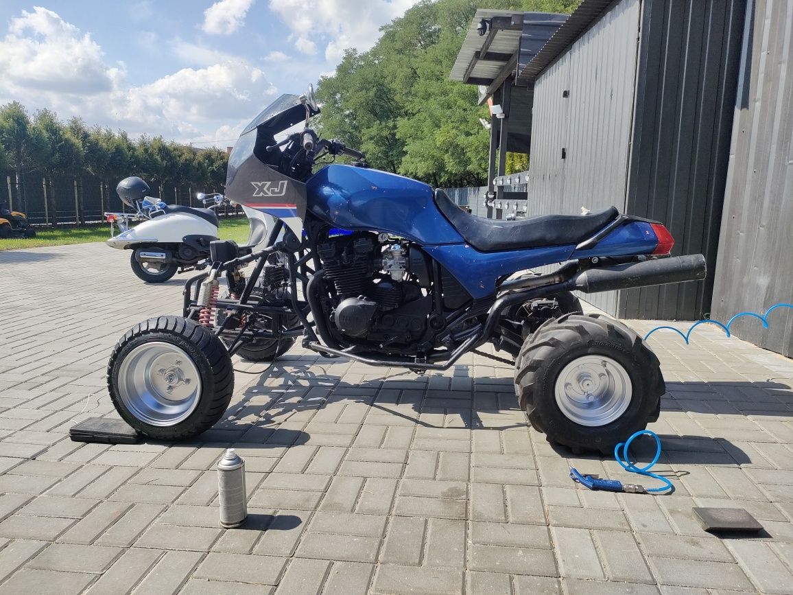 Quad monster dla duzych chlopcow z wielkimi jajami