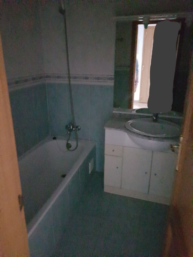 Apartamento T2 Portimão com garagem zona vale lagar