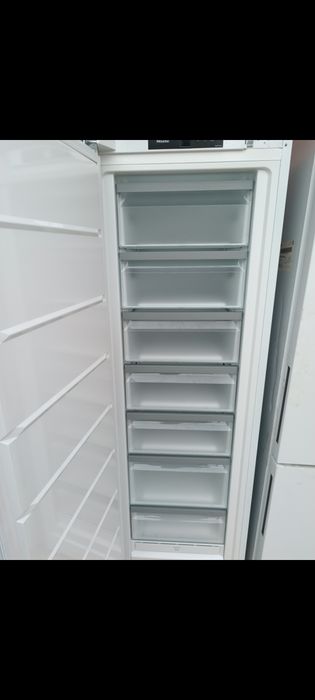 Arca congeladora Miele vertical