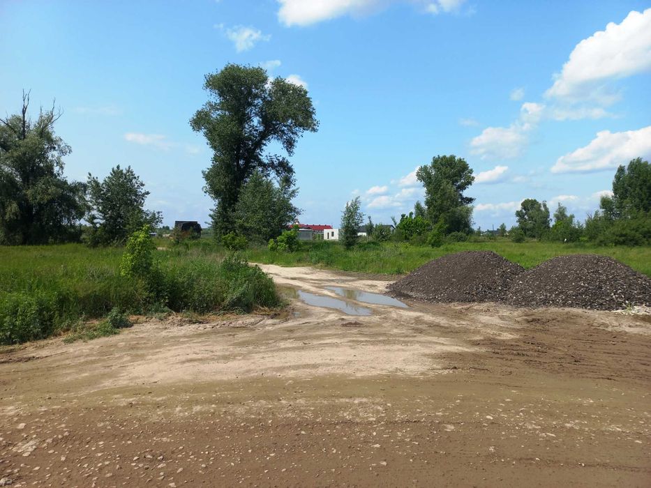 Зазим’я, ділянка 15 соток, під забудову біля Десни