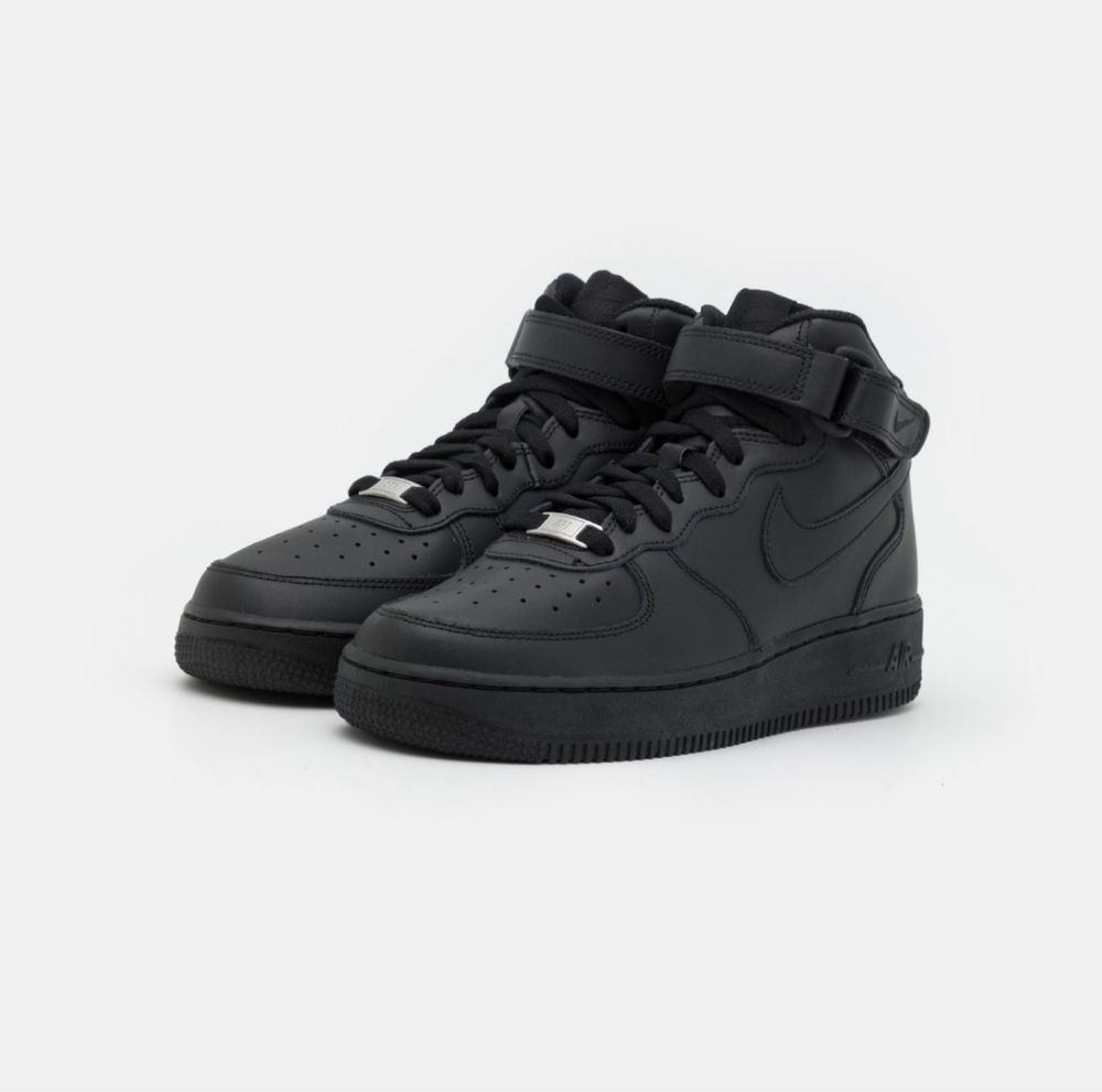 Buty Nike Air Force 1 Mid ’07 czarne rozmiar 38,5