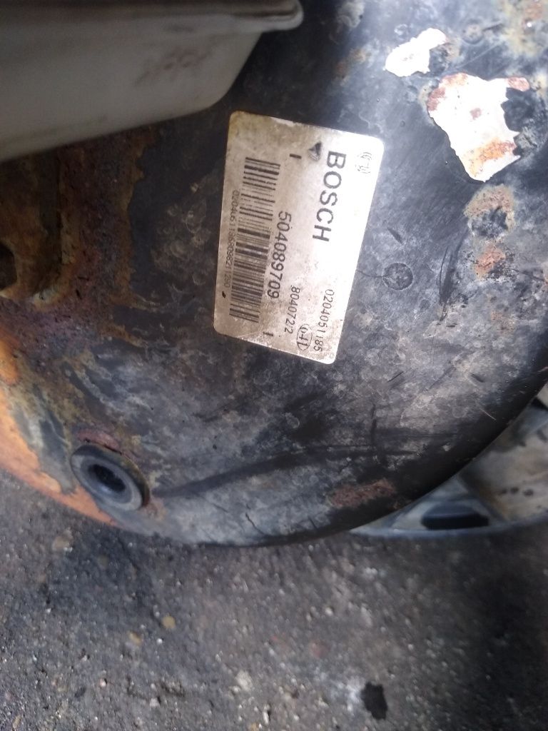 Serwo pompa hamulcowa pedały pompka Iveco daily III oryg 2.3hpi 06-14r