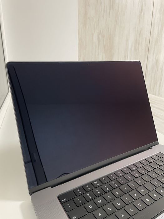 Macbook Pro 16” M1 Pro 16gb 512gb (2021) 228 цикла