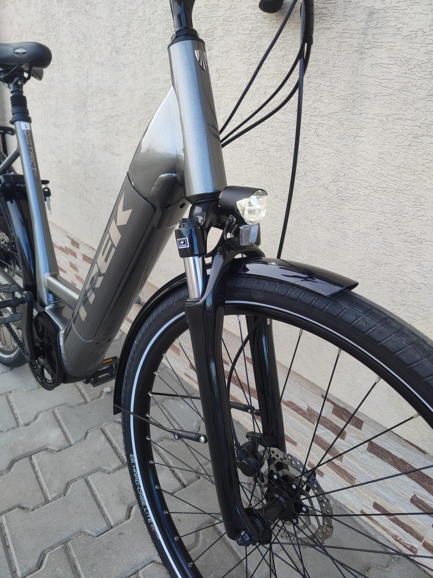 Trek District 7+ rama L 55cm Pasek gates Bosch  500w like Koga Gazelle