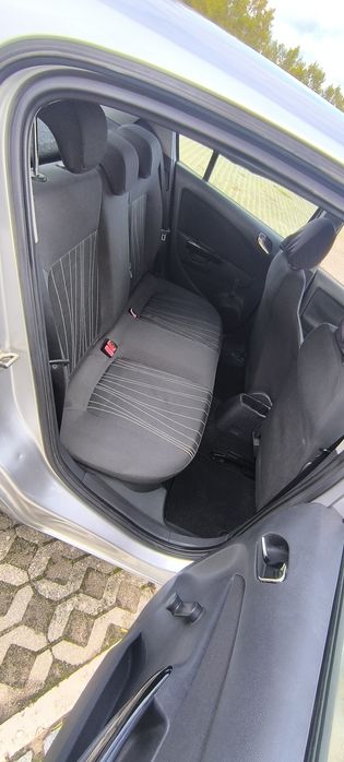 Opel Corsa D estimado