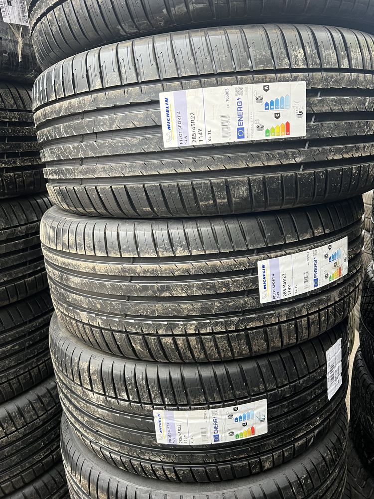 Літні шини 285/45R22 Michelin Pilot Sport 4 SUV