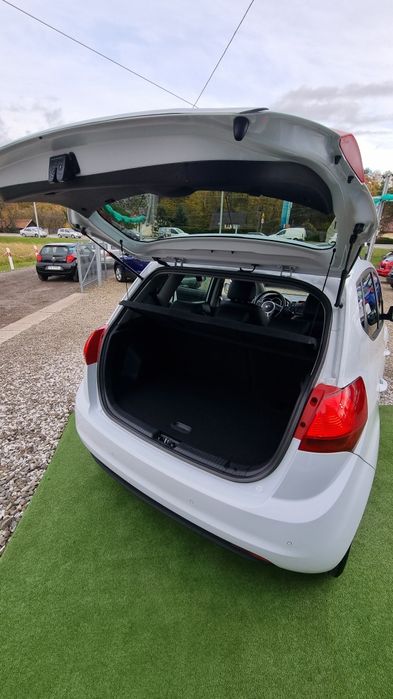 Kia  Venga  1.6 diesel  EXCLUSIVE