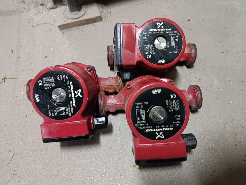 Pompa wody CO Grundfos 3 szt.