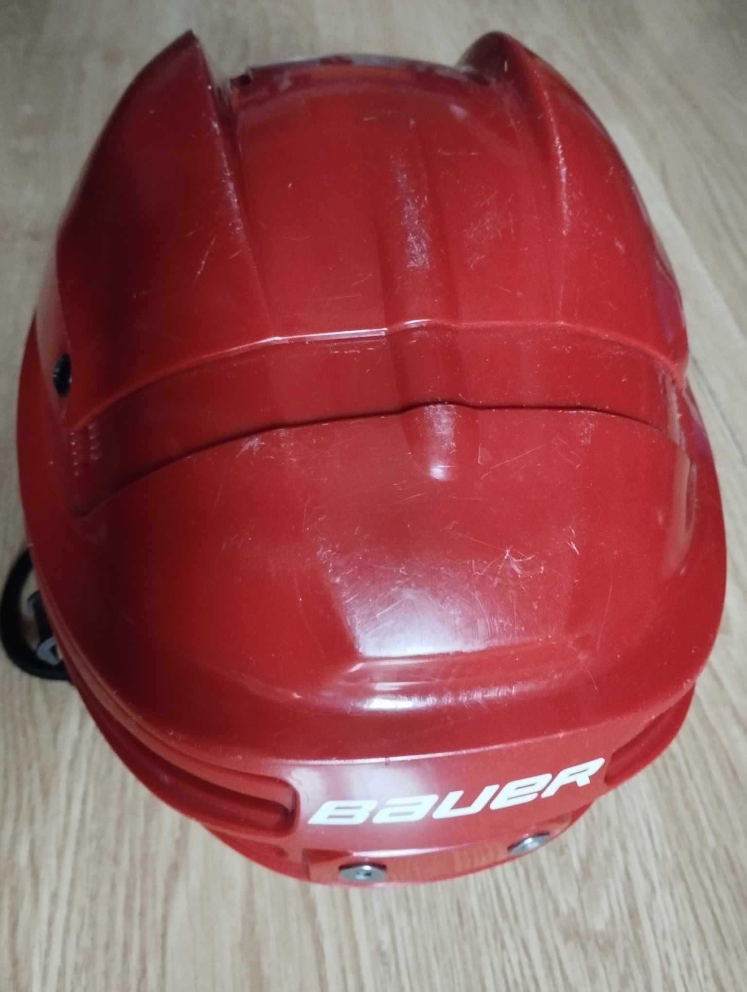 Kask hokejowy Bauer, rozmiar 56-59.