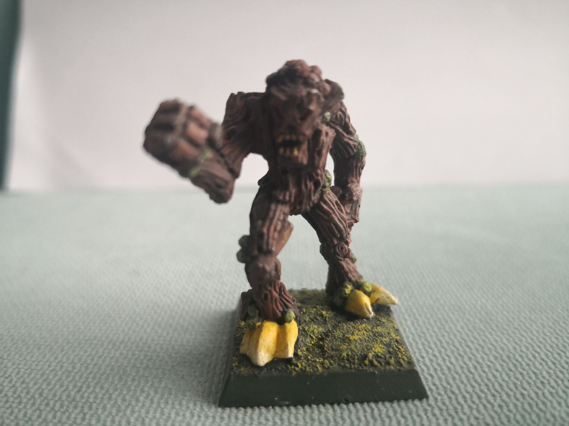 Warhammer Wood Elf Treeman figurka