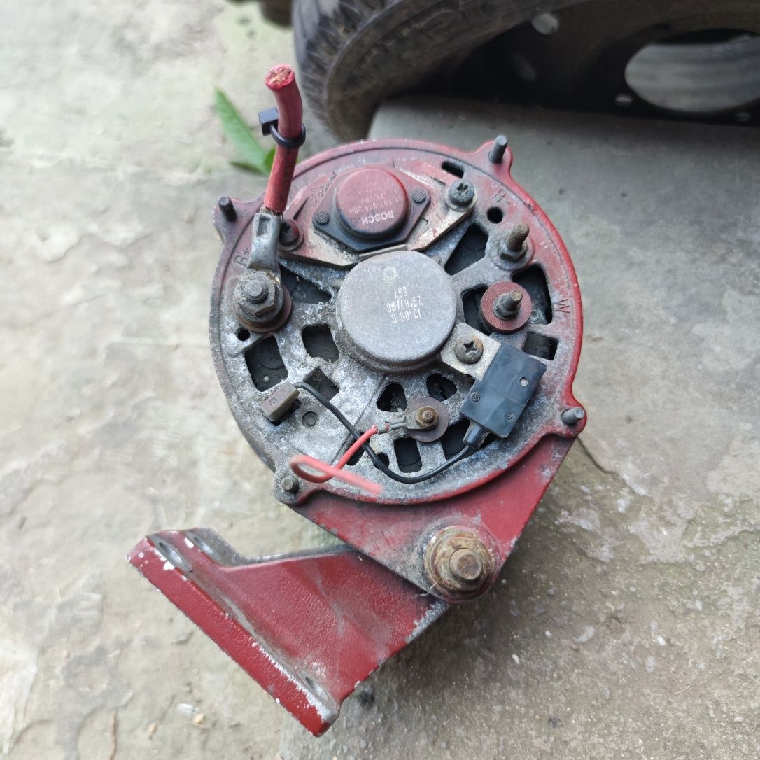 Генератор BOSCH N1 - 28V. 10/80A