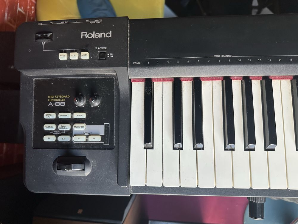 Roland A88 - pianino MIDI fortepianowy system młoteczków