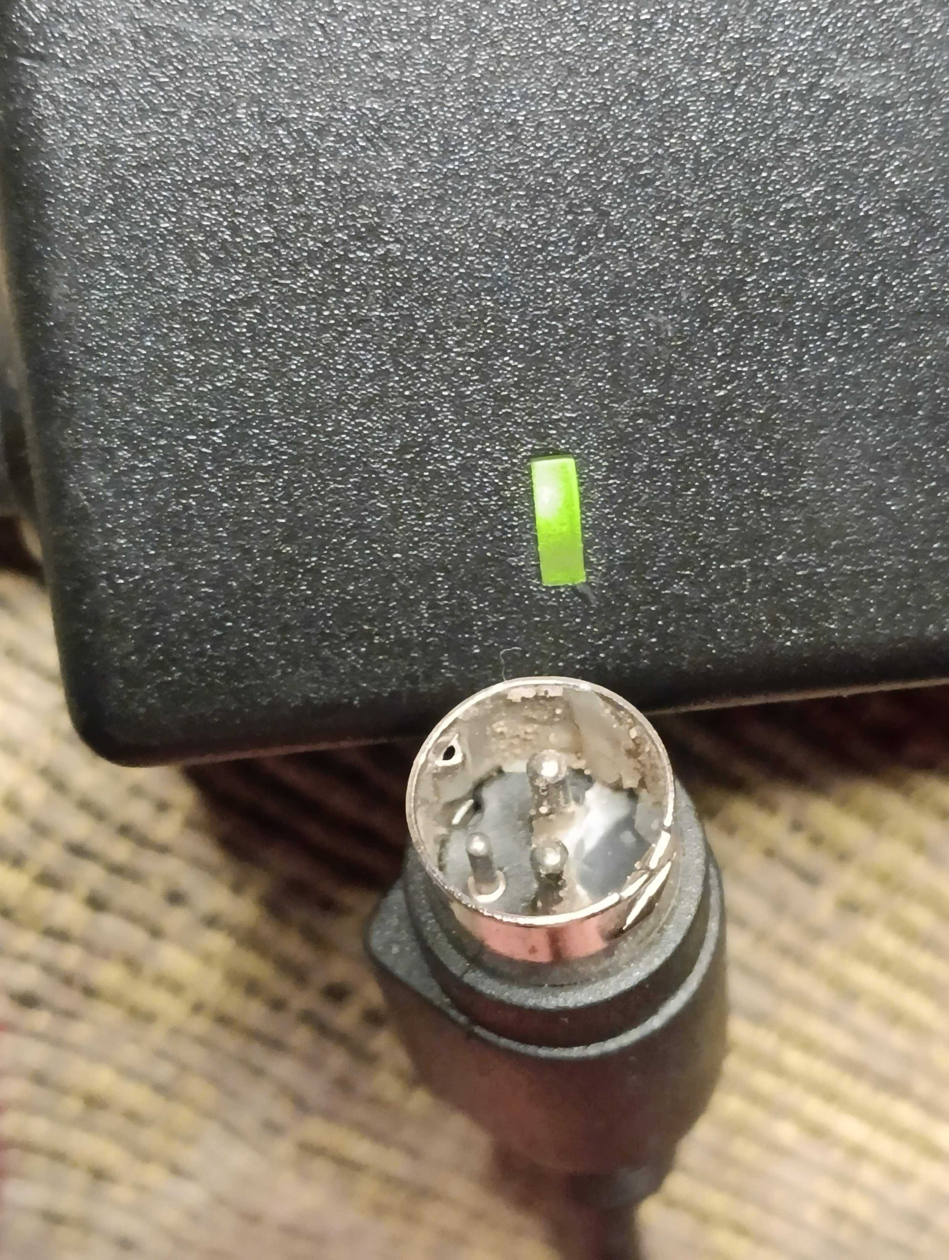 Блок живлення питания 19.5V 6.15A EDAC EA11003F-195