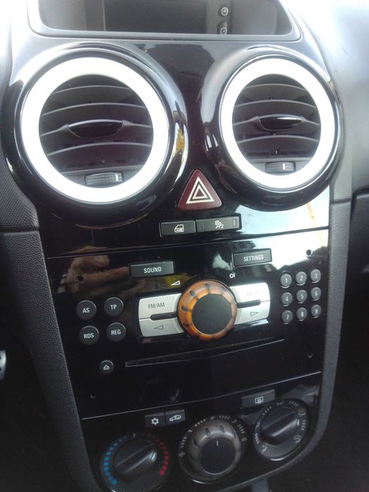 Opel Corsa 1.2 Black Edition