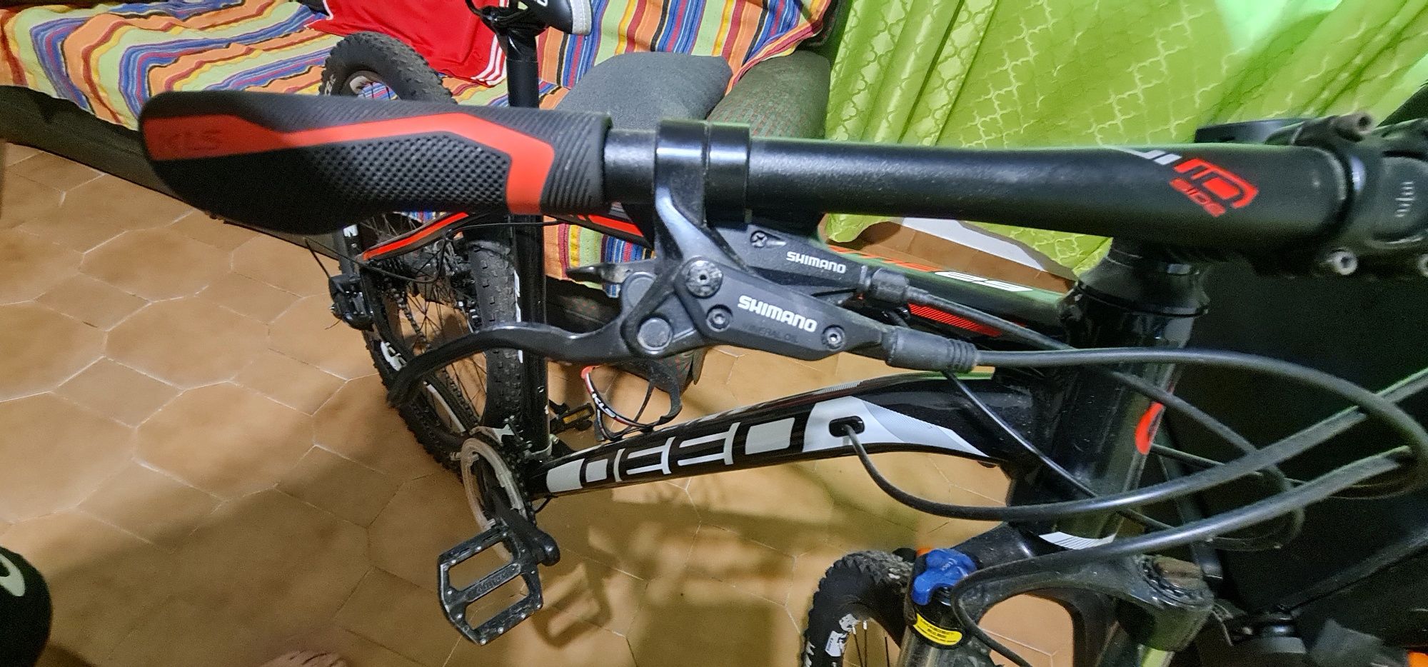 Bicicleta btt roda 29