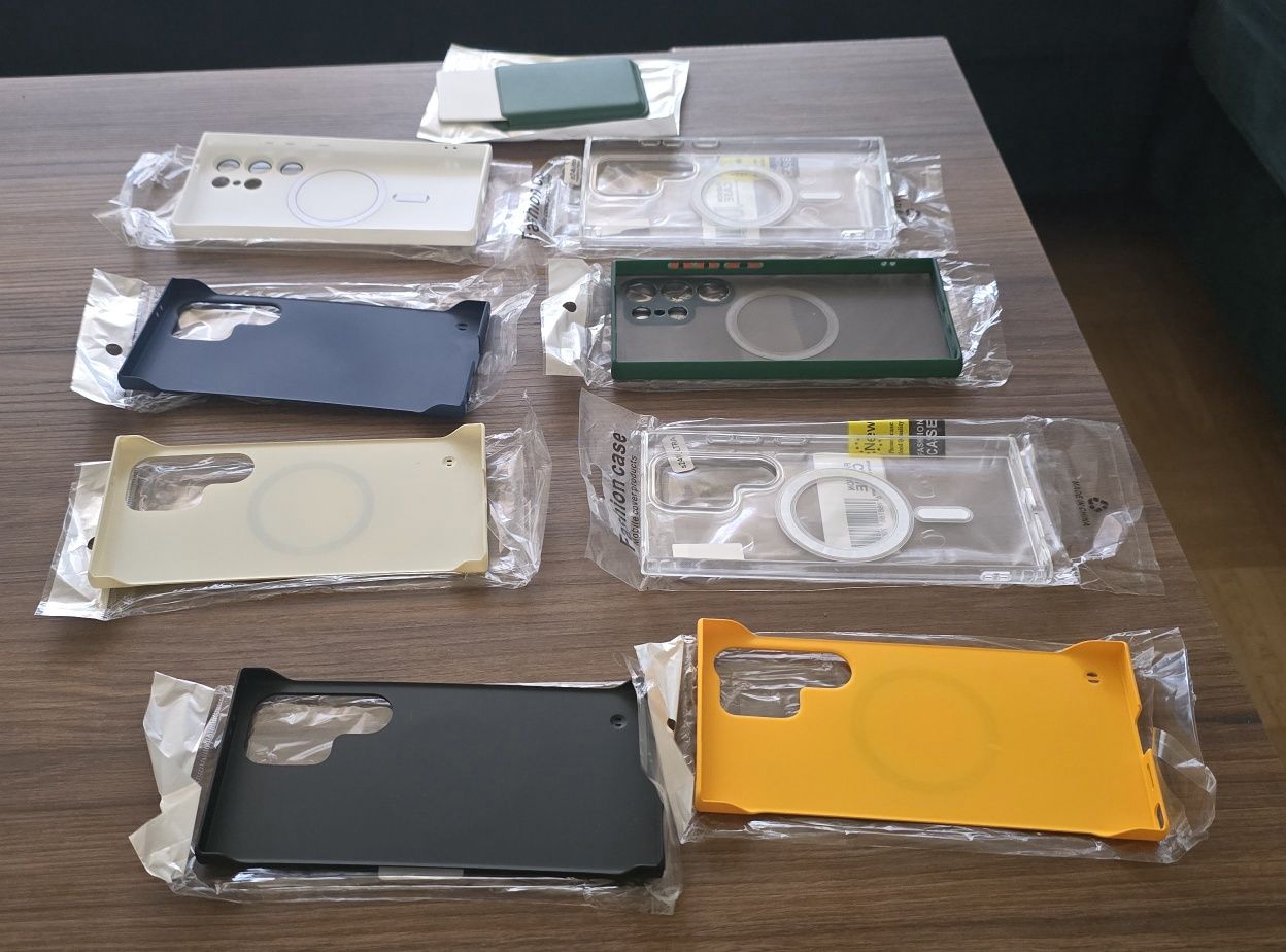 Etui Samsung Galaxy S24 Ultra + etui na karty, dokumenty