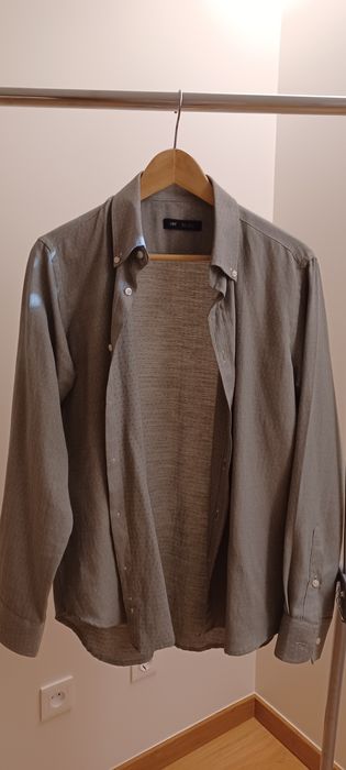 Camisa de Homem cor cinza esverdeado