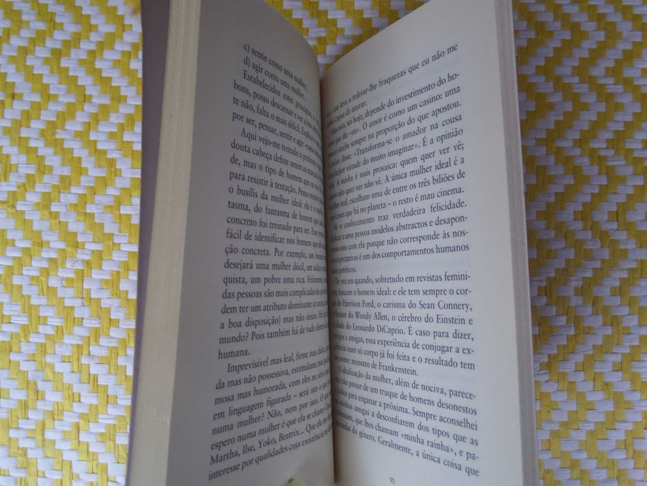 Luto pela felicidade dos Portugueses
Rui Zink
Edição : Quasi