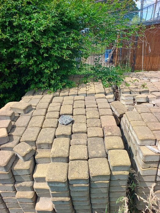 Kostka starobruk nostalit zółty 6 cm