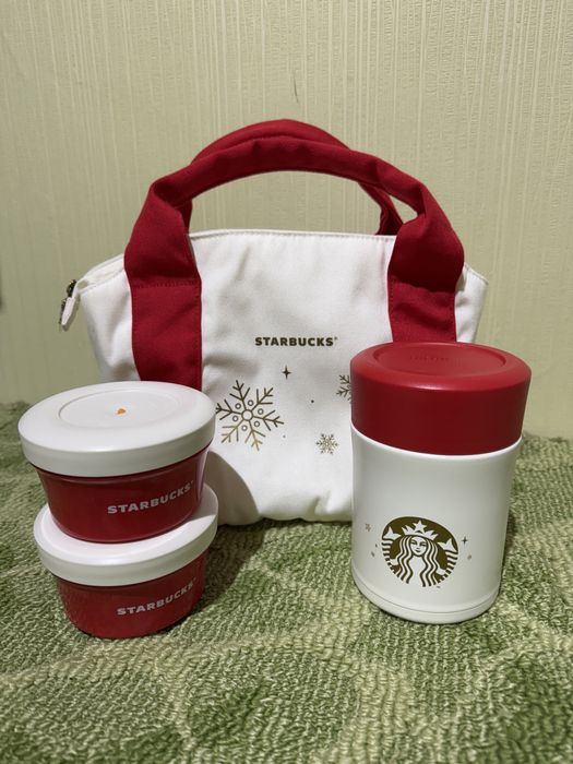 Оригінальний різдвяний подарунковий набір ланч боксів Starbucks