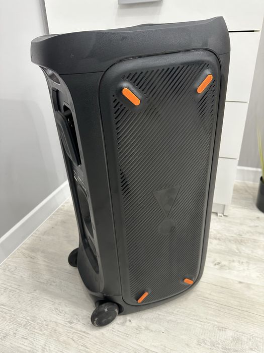 ПРОДАМ Partybox 310