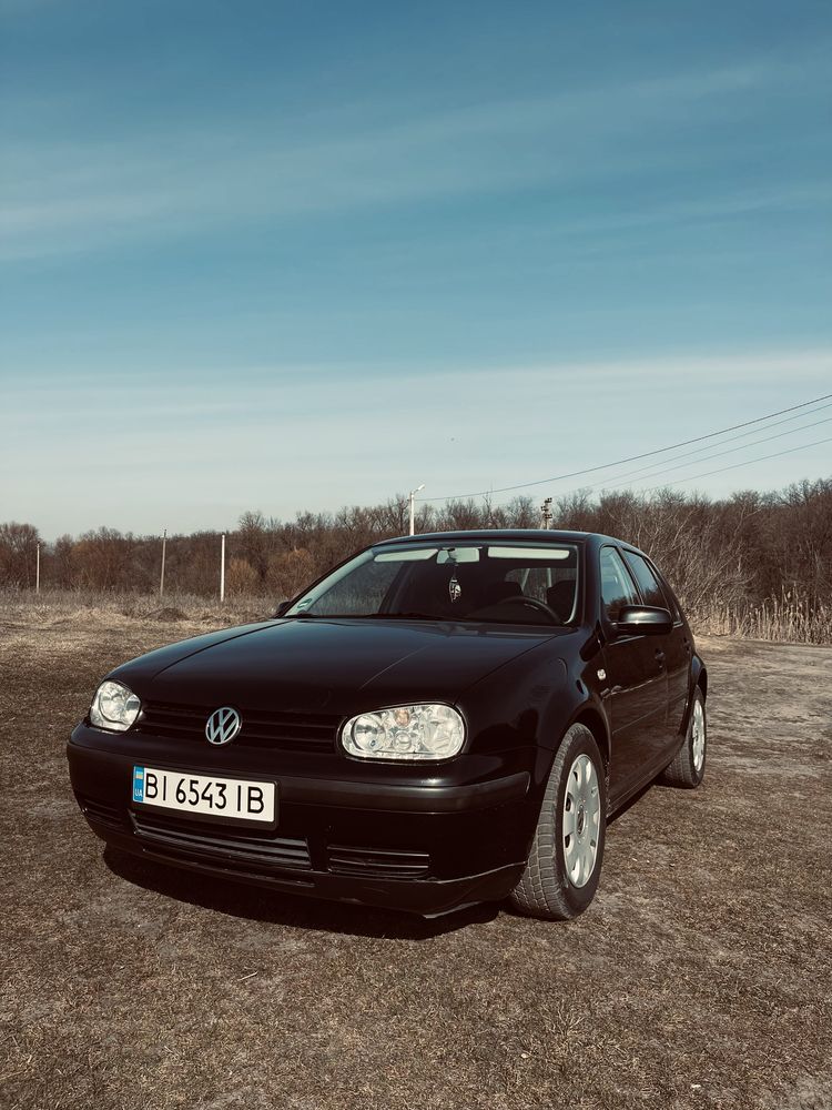 Свіжопригнаний Volkswagen Golf 1.4 2001