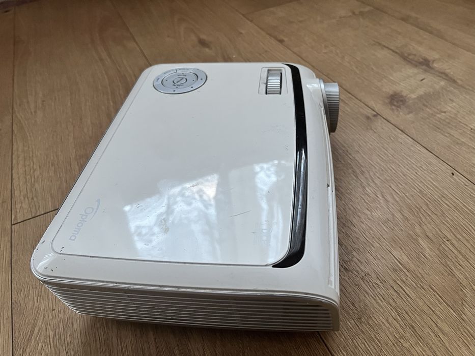 optoma hd65 projektor rzutnik
