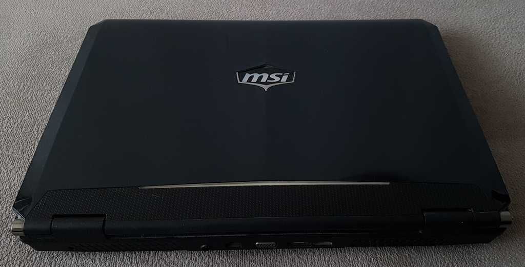 Laptop MSI GT683 15,6" FHD, GTX 770M, SSD 256GB, I5-2430M, 8GB RAM