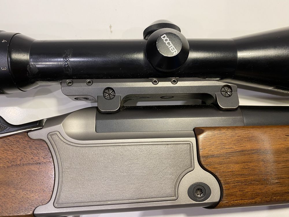 Luneta Docter 1,5-6x42-M-montaz Blaser