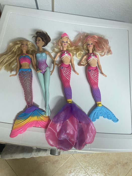 Barbies sereia em bom estado