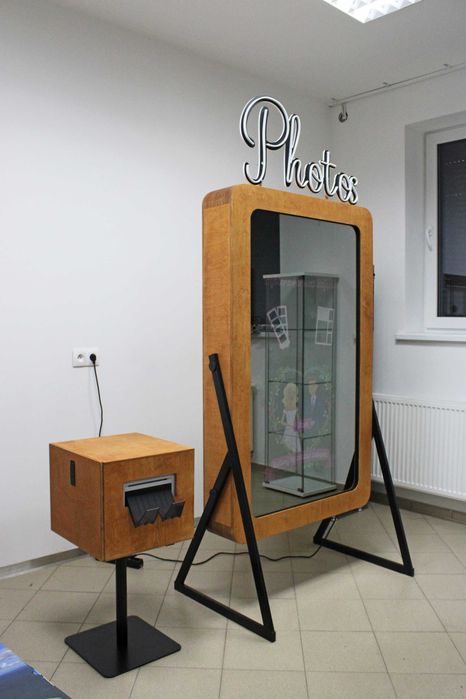 FOTOLUSTRO RETRO Selfie Mirror Boho drewniane fotobox Producent