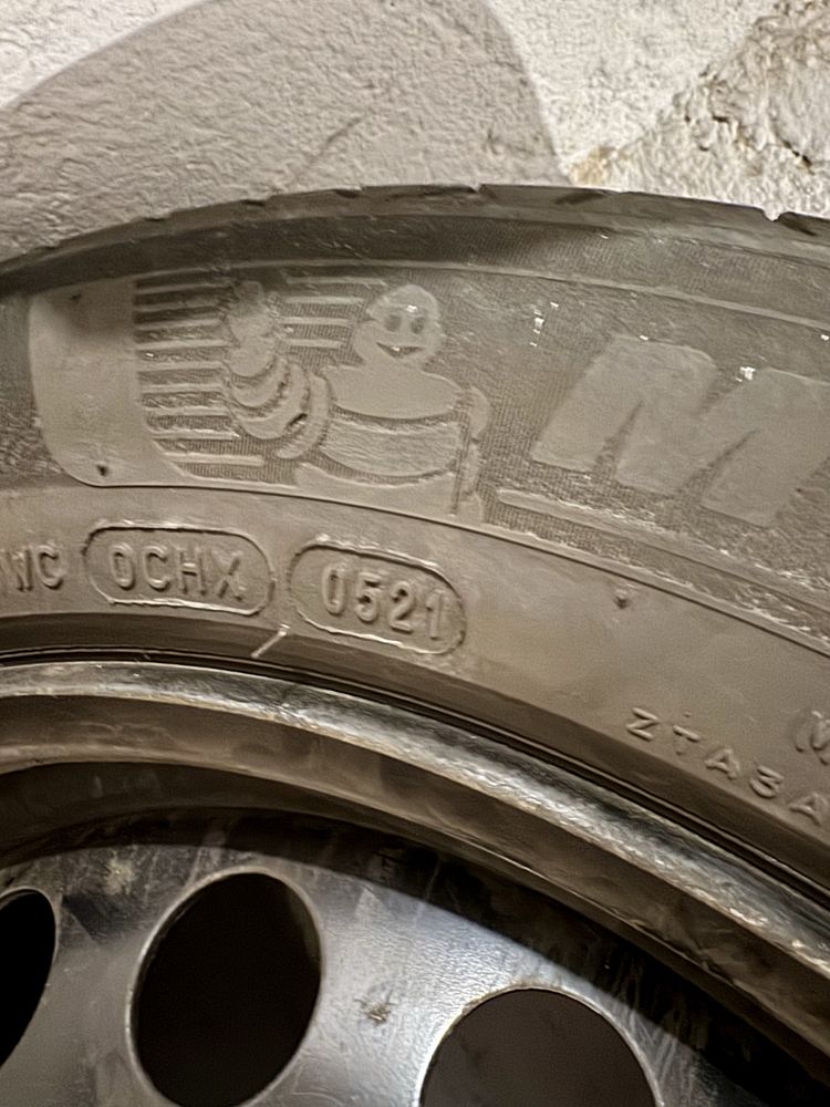 Michelin Primacy 205/55 r16 całe koła opony felgi 16  - zimowe gratis!