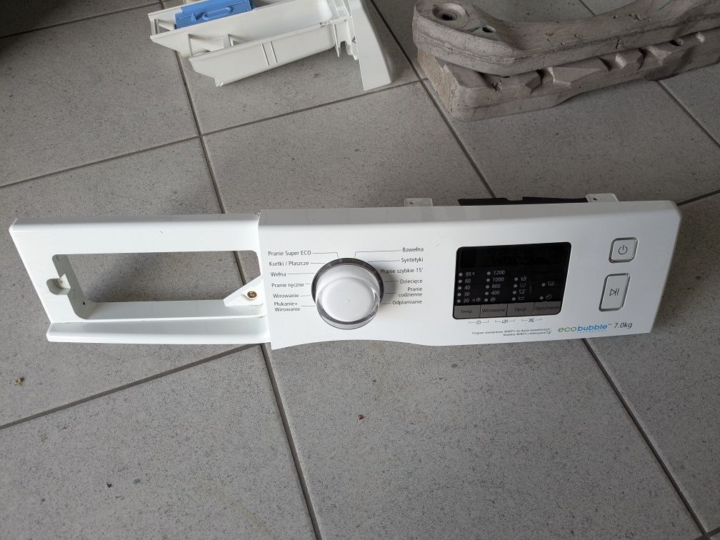Pralka Samsung EcoBubble 7kg, WF70F5E0W2W