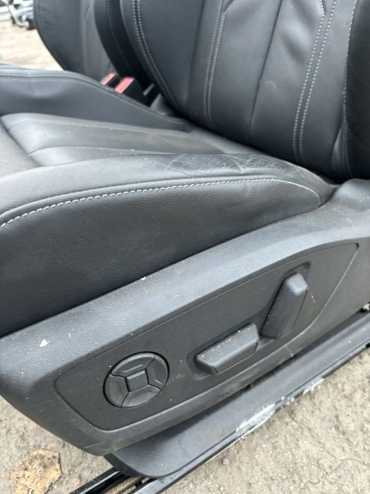 Audi q4 e-tron салон сиденья