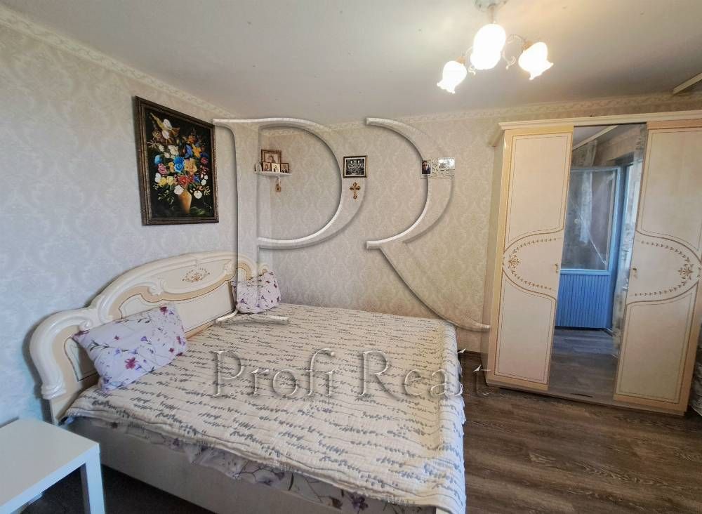 Продаж 3к квартири. м.Лісова. Мілютенко 11.