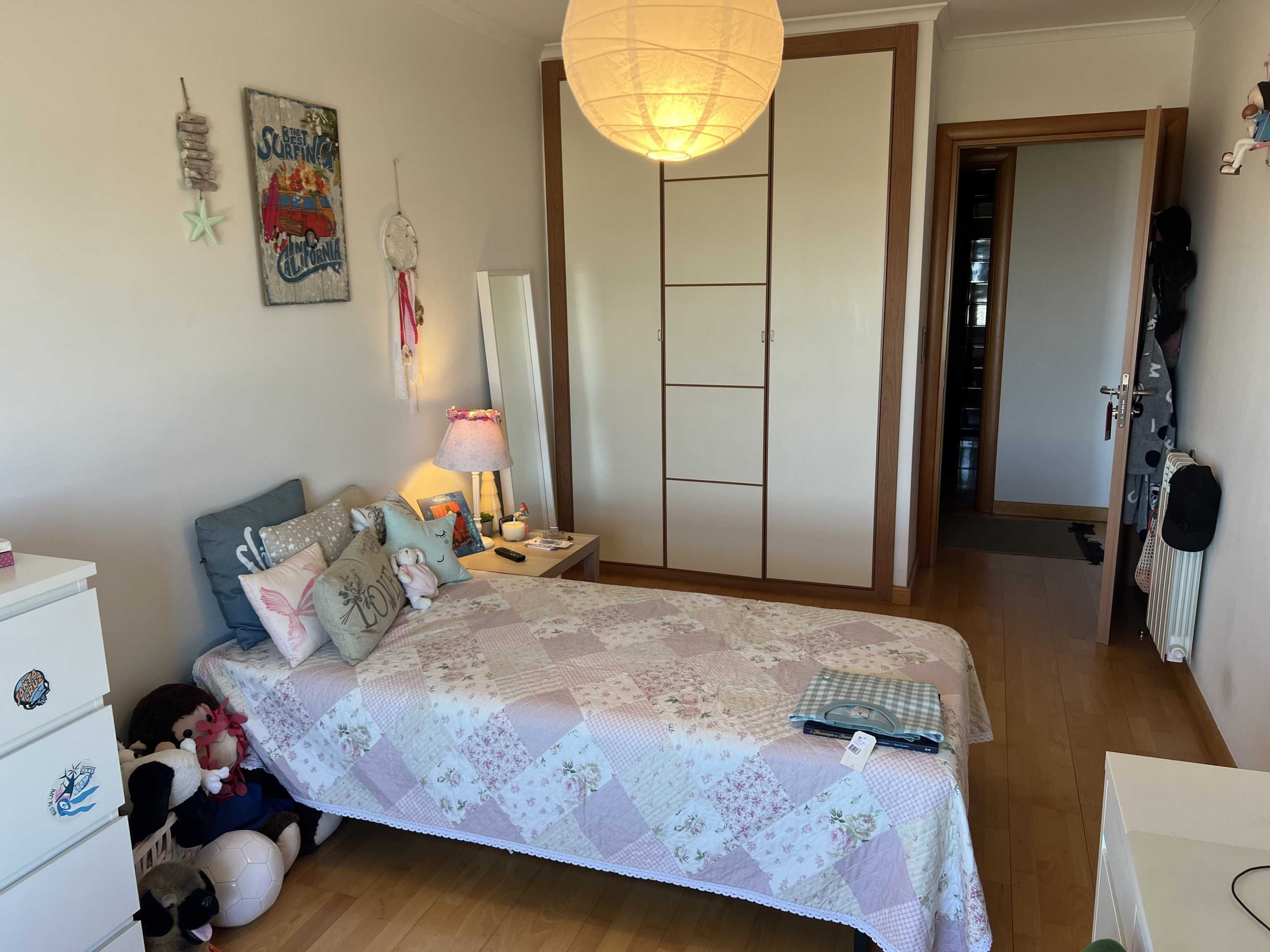 Arrendamento de apartamento t2 na Avenida República da Bulgária, 13