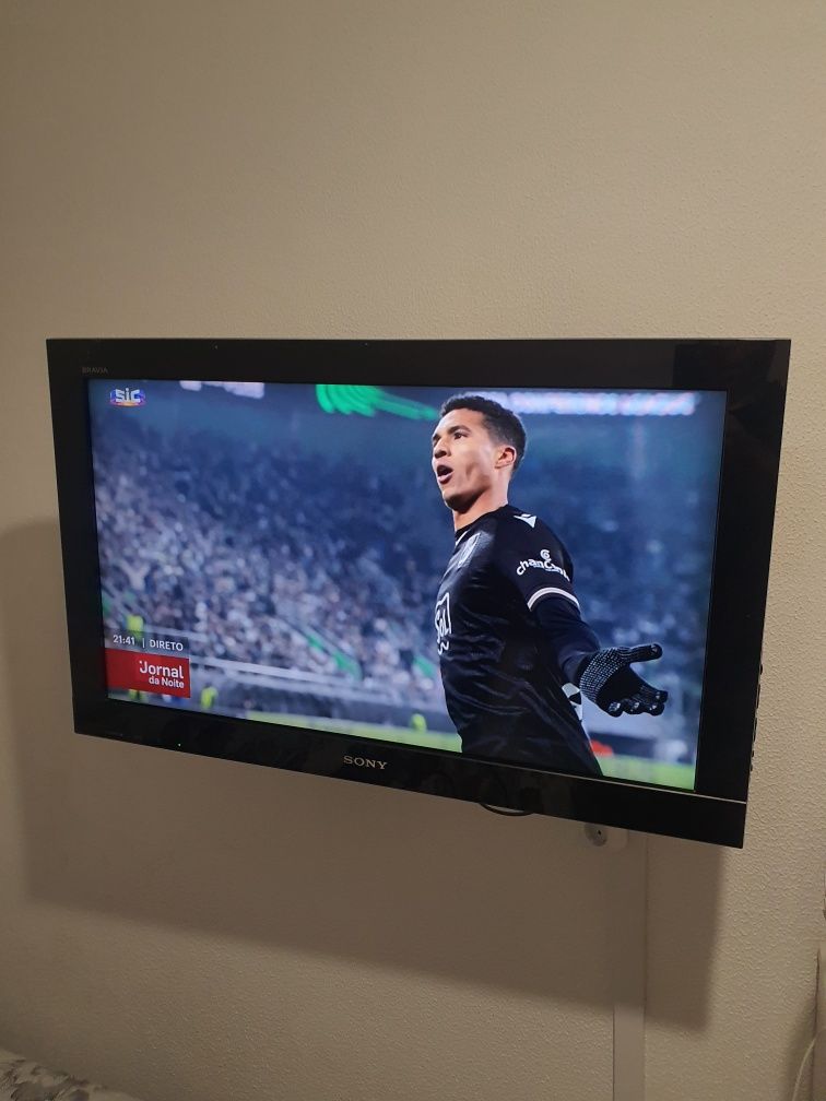 Televisão LCD Sony Bravia