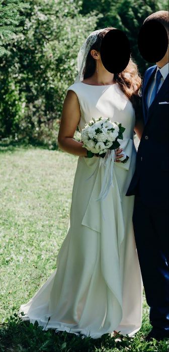 Suknia ślubna Gala Paloma r. 38 elegancka, minimalistyczna, prosta